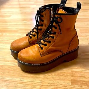 Roolee Tan Military Boots! Size 8